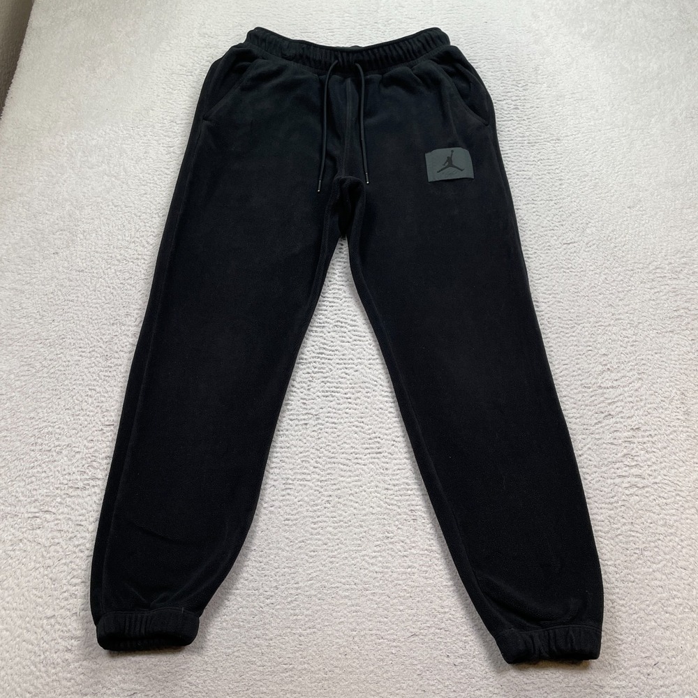 Jordan Essentials Men Fleece Trousers Size Small 30x28 FD7531-010 Black